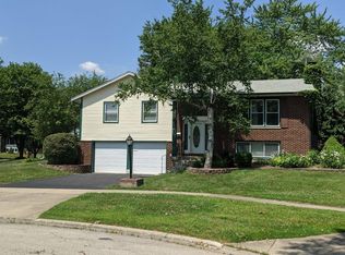 4143 N Firestone Ct, Hoffman Estates, IL 60192