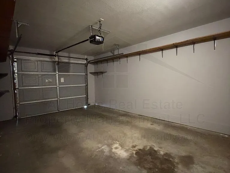 427429 Sabre Cir — Photo 29