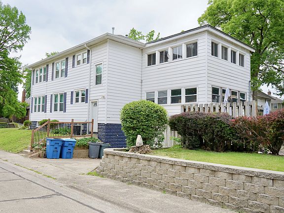 5th image of 701 W Vine St