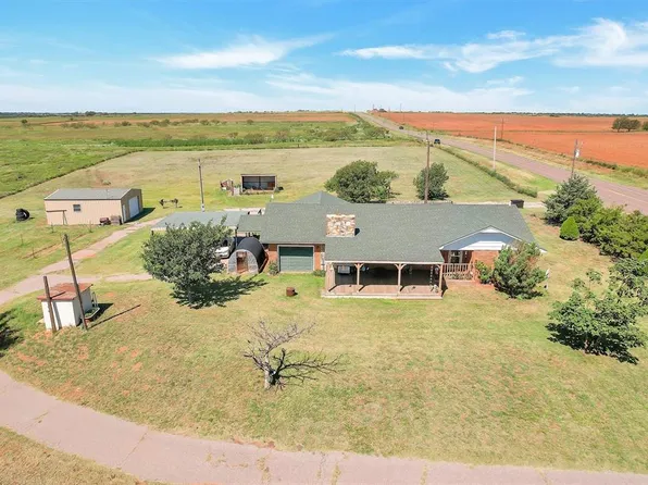 19042 Highway 152, Sayre, OK 73662