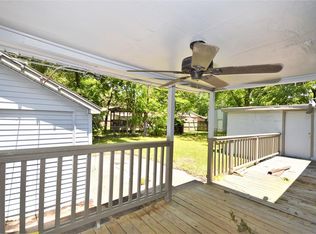 607 E Miller St, Angleton, TX 77515