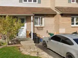 5 Coventry Cres #1A, Kingston, ON K7M7S2