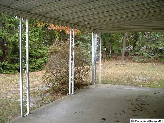 3rd image of 3 Stonybrook Court #A