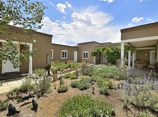 102 Spur Ranch Rd, Lamy, NM 87540