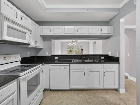 4723 Lucerne Lakes Boulevard E #612, Lake Worth, FL 33467