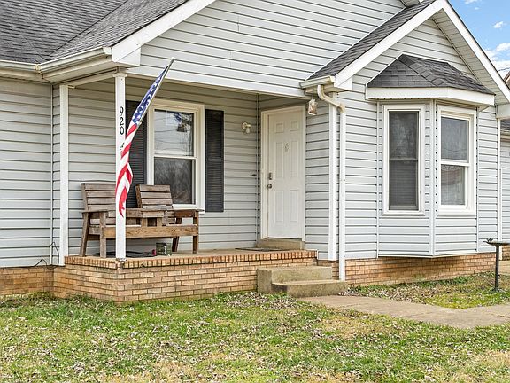 4th image of 920 Desota Ln