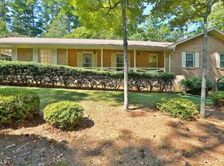 160 Deer Trl, Fayetteville, GA 30214