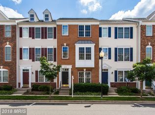 25128 McBryde Ter, Chantilly, VA 20152