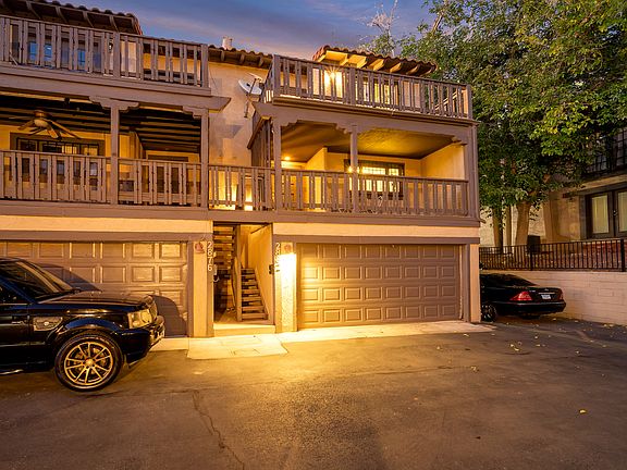 #Guardian Realty 2882 Calle Del Oro Las Vegas townhome Rental back twilght 2_09232022