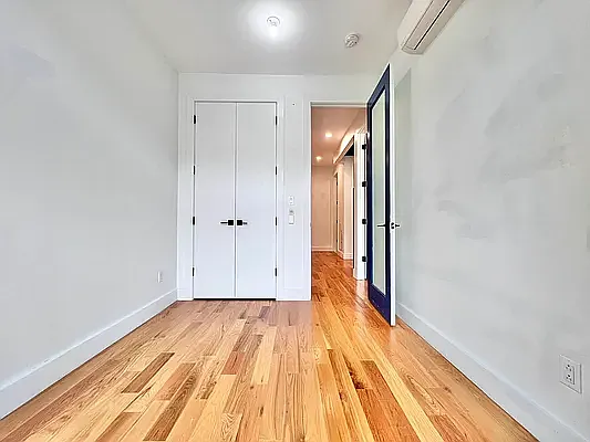 Rented by ERNY LLC | media 11