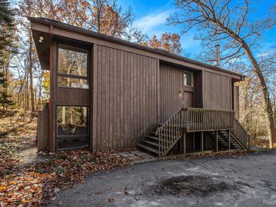 1095 W Snell Rd, Rochester, MI, 48306