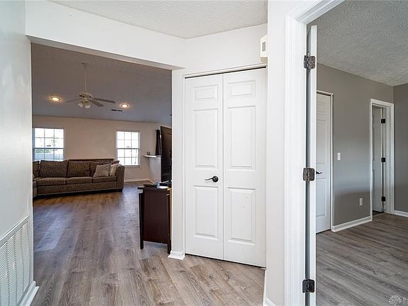 4th image of 2432 Miami Village Dr
