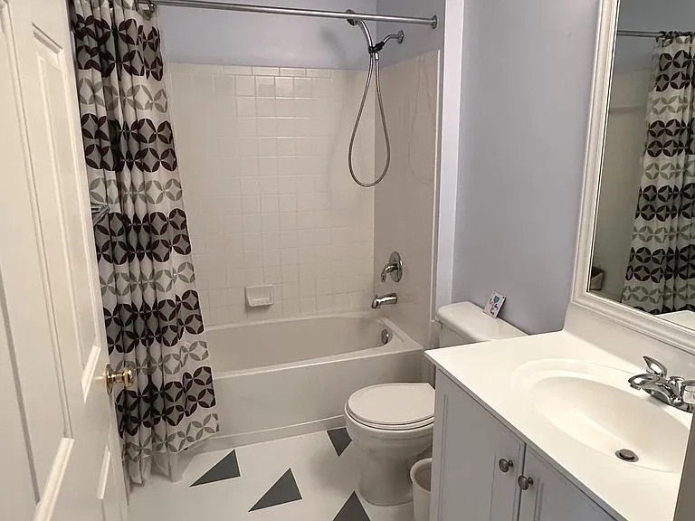 209 Turnbridge Ct — Photo 15