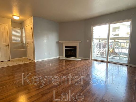 3rd image of 3828 S Canyon River Way Unit 1