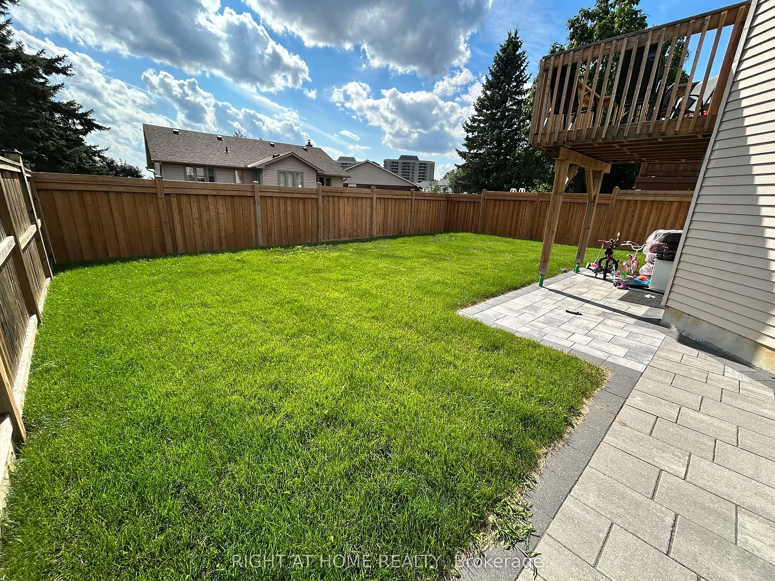 3 bed, $2,250 — Photo 2