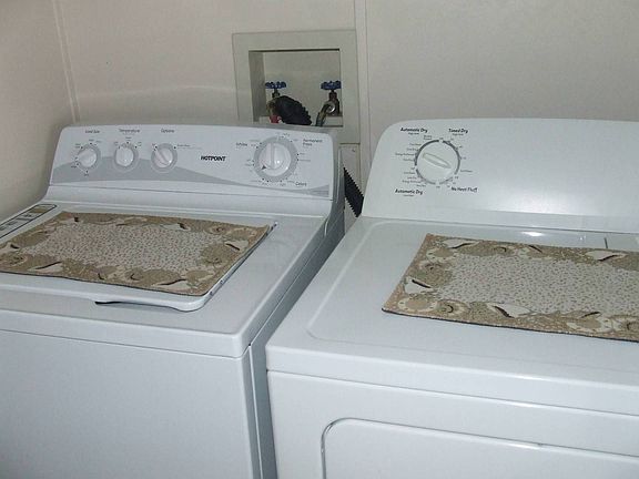5th image of 449 Bimini Cay Cir