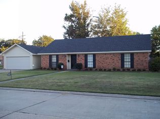 2710 Blue Water Ln, Monroe, LA 71201