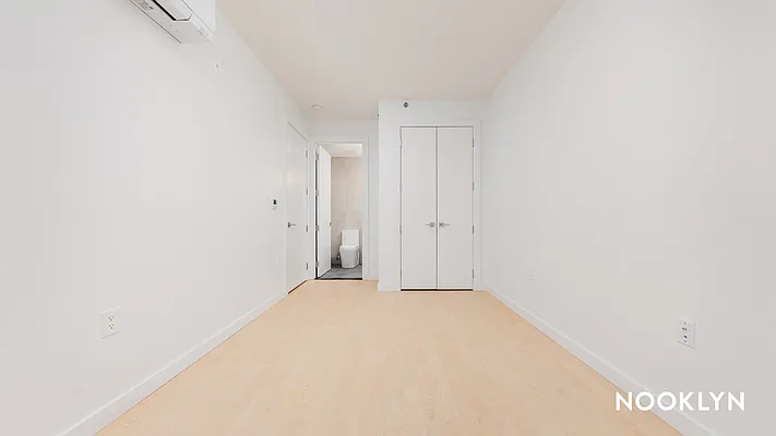 Rented by Nooklyn NYC LLC | media 66