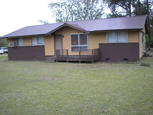 125 Clark St, Santee, SC 29142