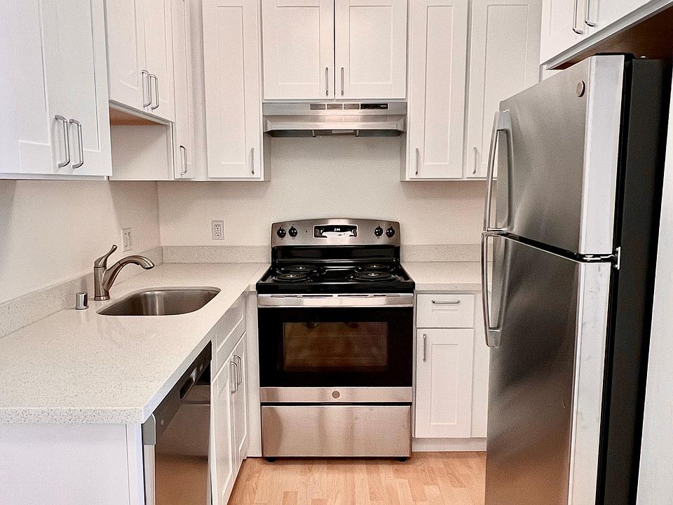 1st image of 1511 Gough St #202