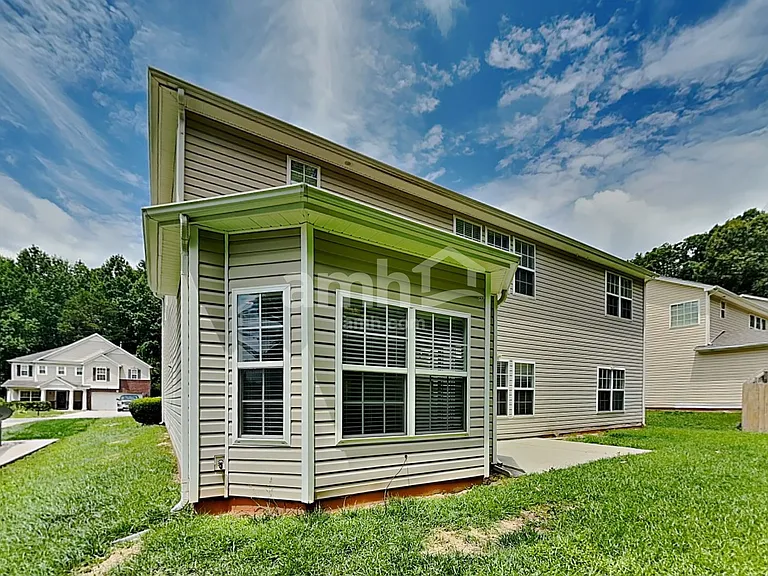 6134 Brightstar Valley Rd — Photo 24