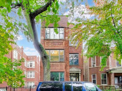 862 N Mozart St APT 2F, Chicago, IL, 60622