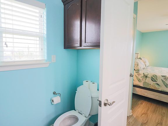 3rd image of 21519 Zachary Dr