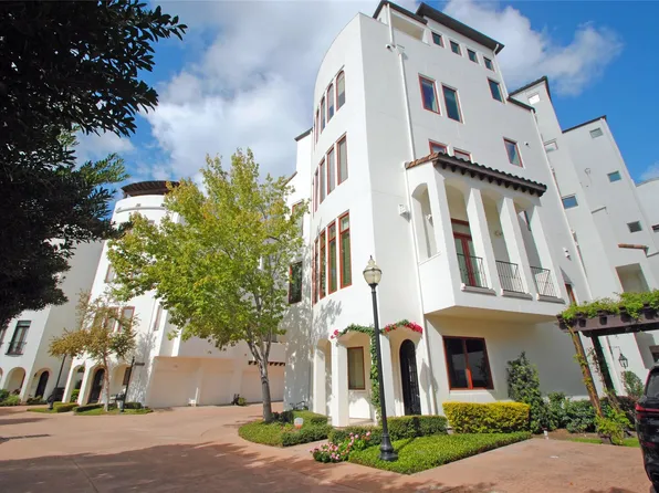 302 Calle Sevilla Pl, Houston, TX 77007