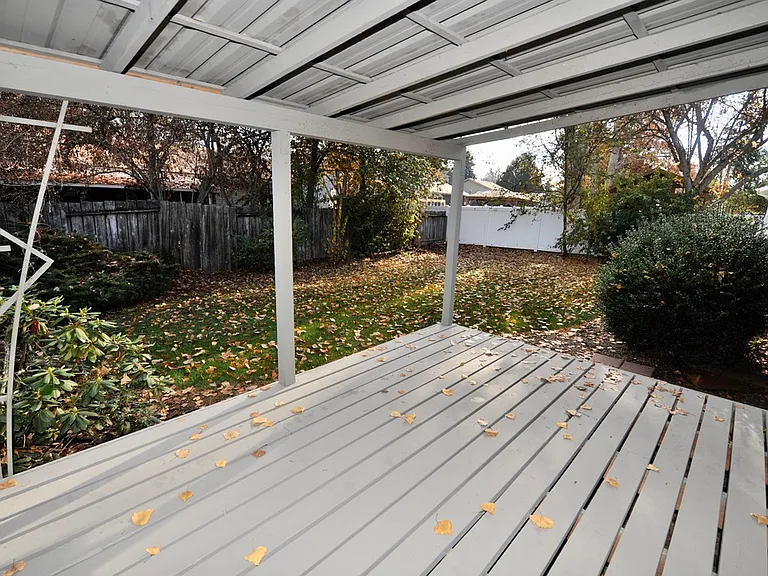 9972 N Hillview Dr — Photo 12