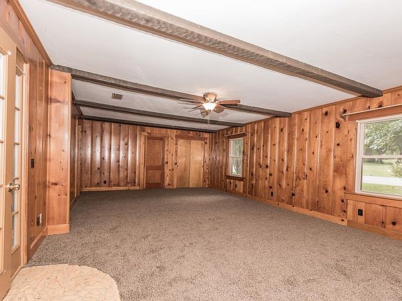 5th image of 312 Twin Oak Dr