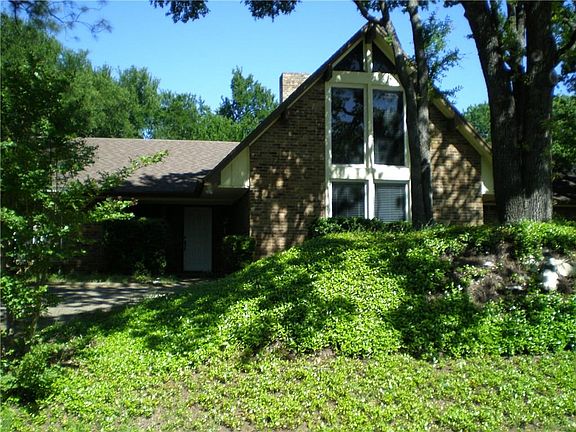 2nd image of 2119 Wilson Dr
