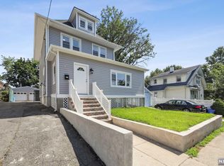 146 Poplar St, Ridgefield Park, NJ 07660