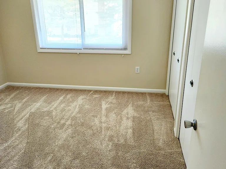 1635 Edgewood Pl #204 — Photo 19