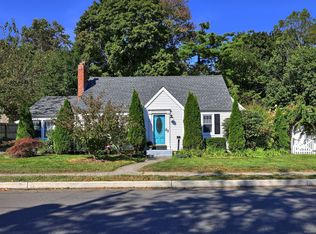 314 Welchs Point Rd, Milford, CT 06460