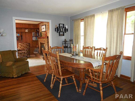 4th image of 2218 N Flora Ave