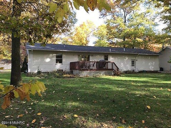 2nd image of 1239 Spencer Woods Dr