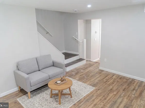 520 East Ave, Glenside, PA 19038
