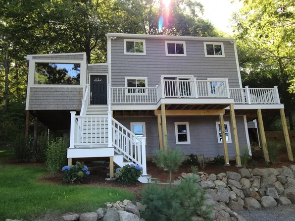 49 Woodward Ave, Gloucester, MA 01930