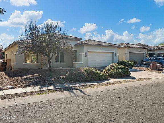 2nd image of 86 E Camino Rancho Cielo