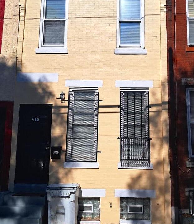 1st image of 2814 N 8th St