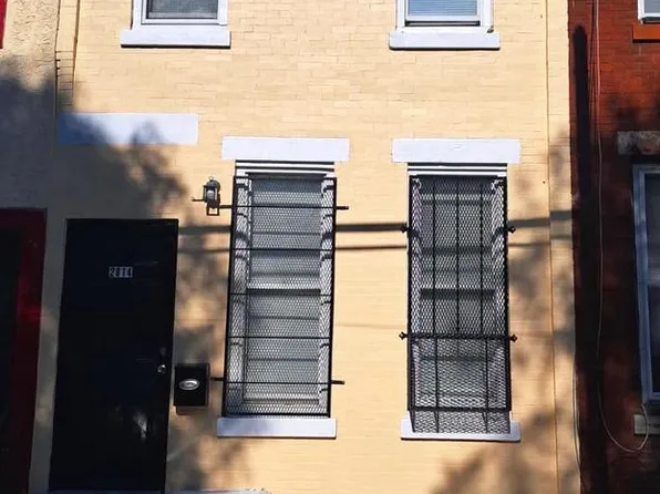 2814 N 8th St, Philadelphia, PA 19133