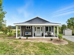 8261 W Red Snapper Dr, Kimmell, IN 46760