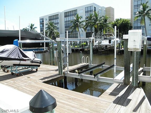 2nd image of 4361 Bay Beach Ln #22