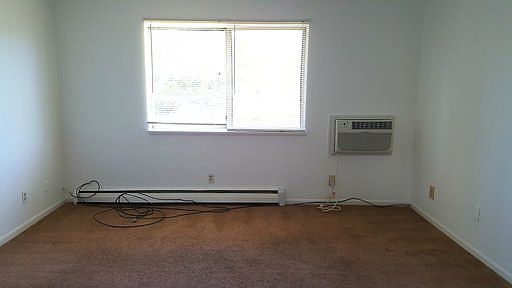 2nd image of 2322 30th St SW APT 6