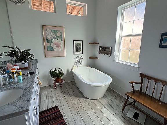 5th image of 1530 N Rocheblave St
