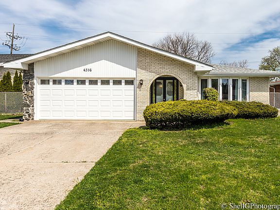 2nd image of 4316 W 91st Pl