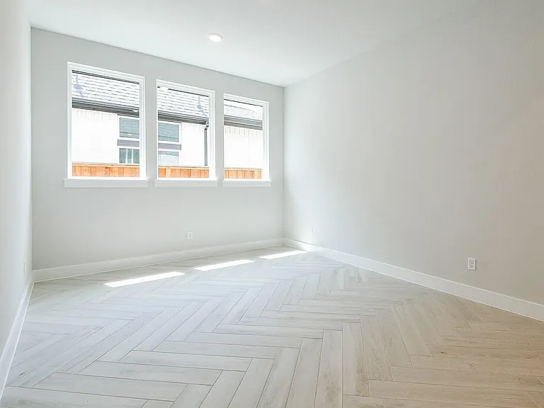 4859 Antler Run Dr — Photo 28
