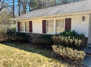 125 Woodridge Rd, Wayland, MA 01778