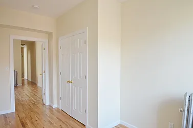 Rented by CITY SKYLINE REALTY INC