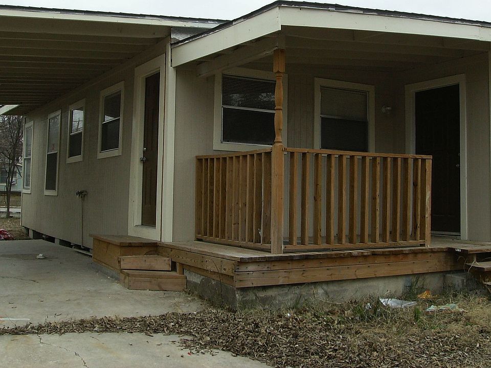 1st image of 102 Mace St